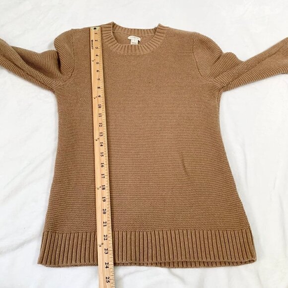J. Crew beige oatmeal neutral heavy knit long sleeve crewneck pullover sweater - Picture 10 of 10